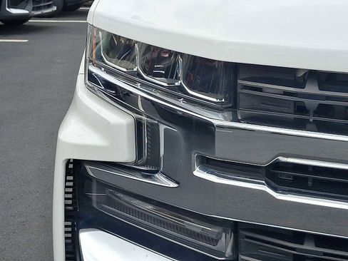 Used 2020 Chevrolet Silverado 1500 LT w/ All-Star Edition AWD/4WD image 9