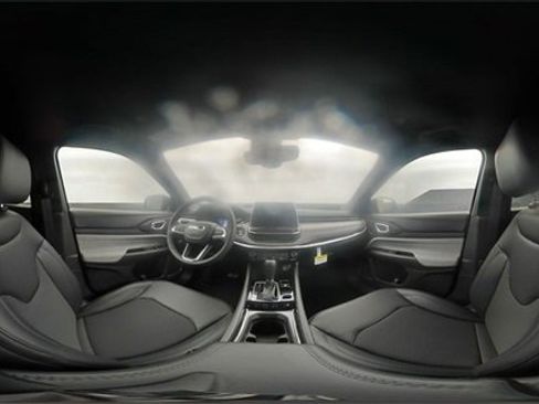 New 2026 Jeep Compass Latitude image 27