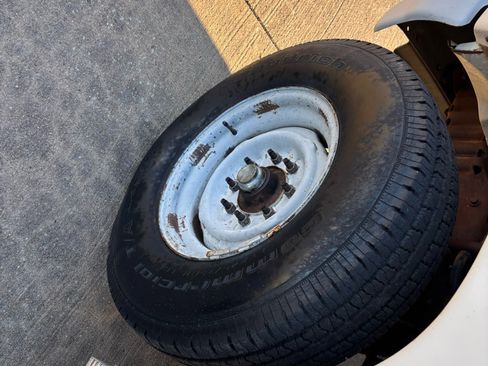 Used 1993 Ford E-350 and Econoline 350 XLT image 18