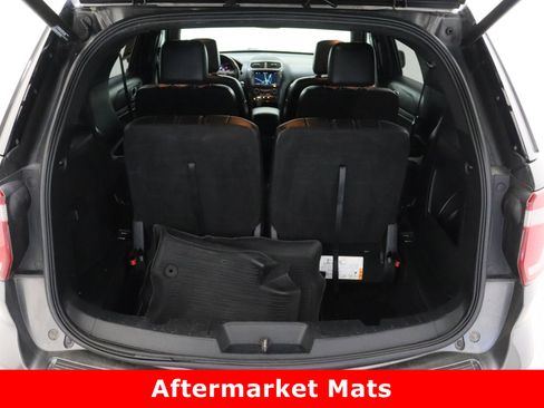 Used 2018 Ford Explorer XLT w/ Equipment Group 202A image 35