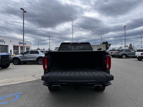 Used 2023 GMC Sierra 1500 AT4 w/ AT4 Preferred Package AWD/4WD image 22