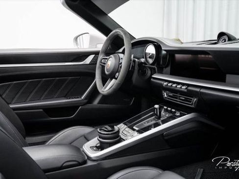 Used 2025 Porsche 911 Turbo S AWD/4WD image 43