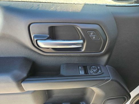 New 2025 Chevrolet Silverado 1500 W/T image 12
