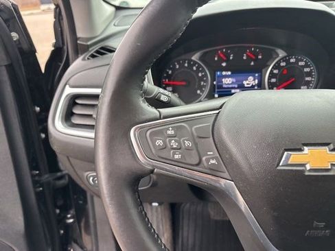 Used 2022 Chevrolet Equinox LT image 17