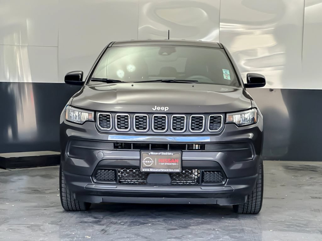 Used 2024 Jeep Compass Sport AWD/4WD image 8