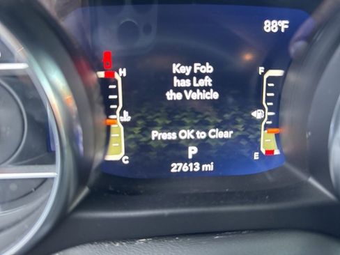 Used 2022 Jeep Gladiator Overland image 18