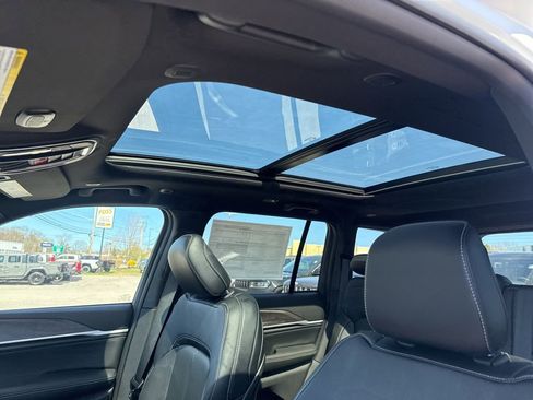 New 2026 Jeep Grand Cherokee Limited AWD/4WD image 18