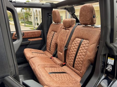Used 2024 Ford Bronco Outer Banks AWD/4WD image 51