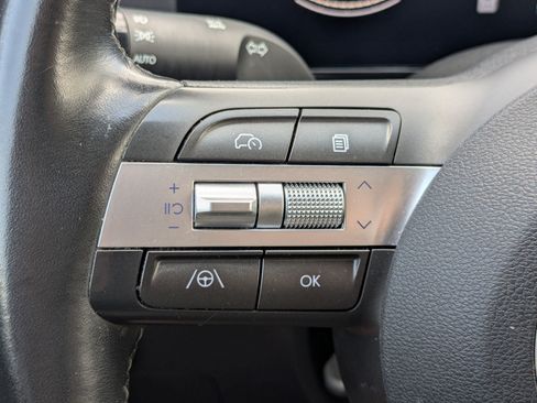 Certified 2024 Hyundai Kona SEL FWD image 22