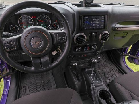 Used 2017 Jeep Wrangler Sport w/ Quick Order Package 24S AWD/4WD image 20