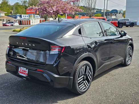 New 2026 Nissan Leaf SV+ FWD image 5