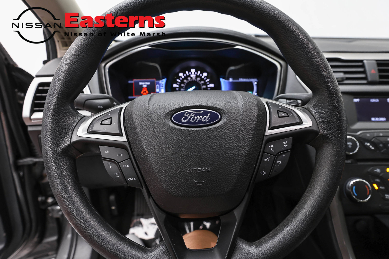 Used 2018 Ford Fusion S FWD image 10