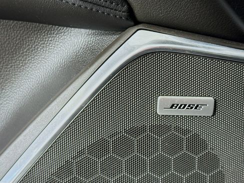 Used 2016 Cadillac Escalade Premium image 12