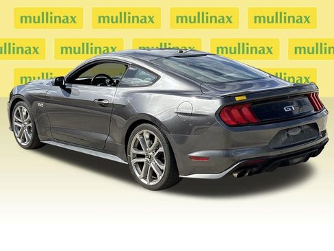 Used 2019 Ford Mustang GT Premium image 9