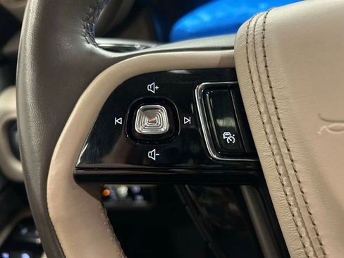 Used 2020 Lincoln Aviator Reserve w/ Equipment Group 202A image 31