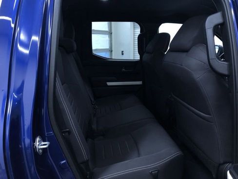 Used 2024 Toyota Tacoma TRD Off-Road image 15