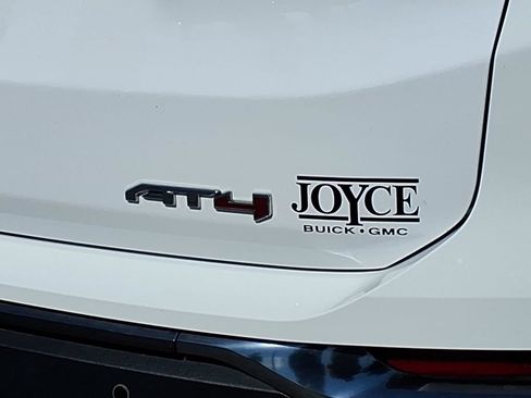 Certified 2024 GMC Terrain AT4 w/ Tech Package AWD/4WD image 9