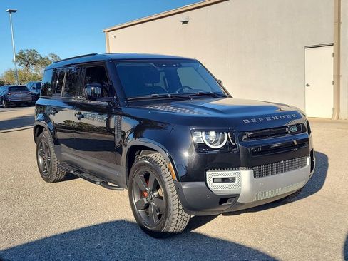 Used 2022 Land Rover Defender 110 image 9