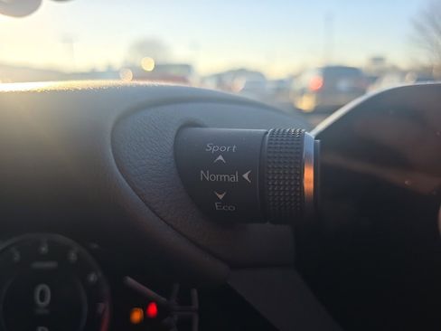 Used 2023 Lexus ES 350 w/ Premium Package image 20