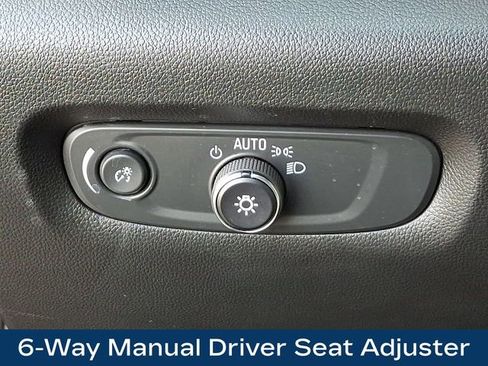 Used 2023 Chevrolet Traverse LS w/ Safety Package image 28