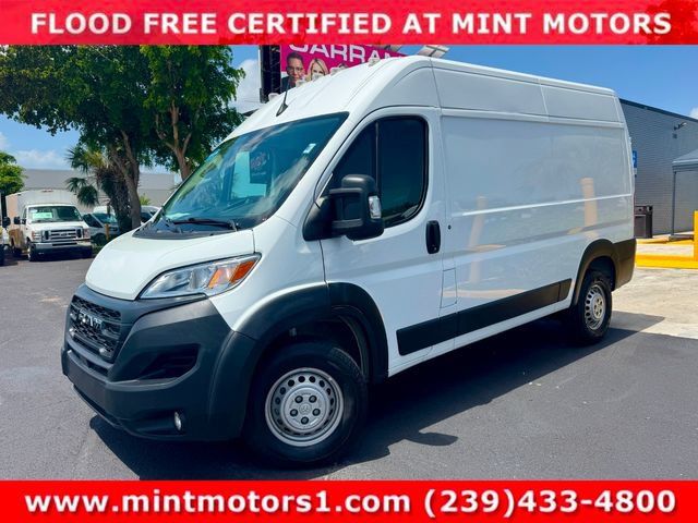 Used 2025 RAM ProMaster 2500 w/ Convenience Group FWD image 1