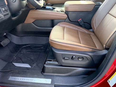 New 2026 Chevrolet Tahoe High Country image 15