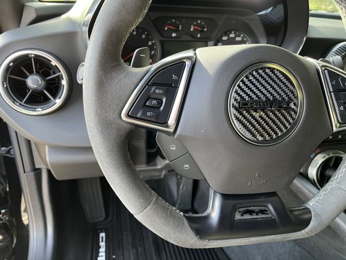 Used 2024 Chevrolet Camaro LT image 19