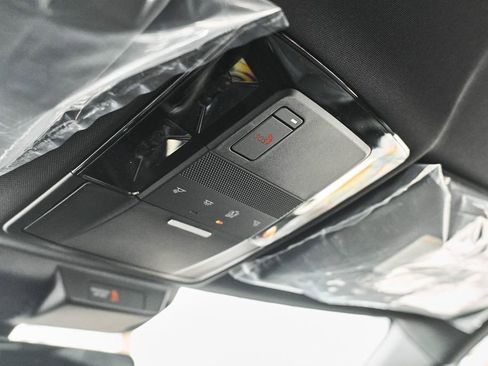 New 2026 Mitsubishi Outlander LE FWD image 34