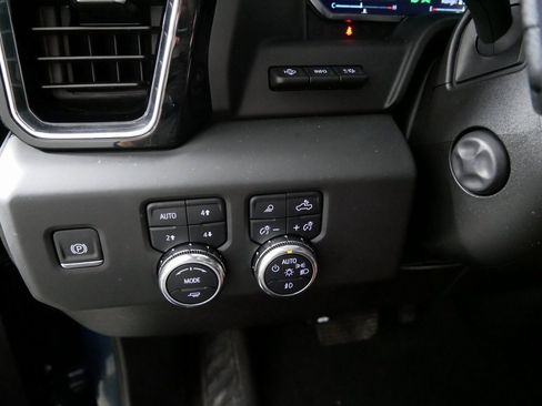 Used 2024 GMC Sierra 1500 Denali Ultimate image 10