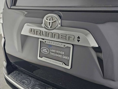 Used 2016 Toyota 4Runner Limited RWD image 14