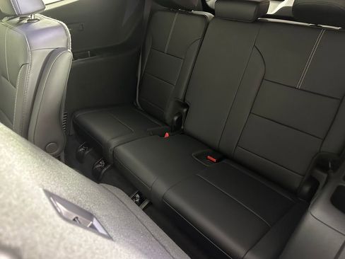 Used 2024 GMC Acadia Elevation w/ Luxury Package image 27