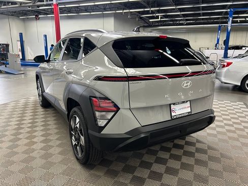 Used 2025 Hyundai Kona SEL AWD/4WD image 6