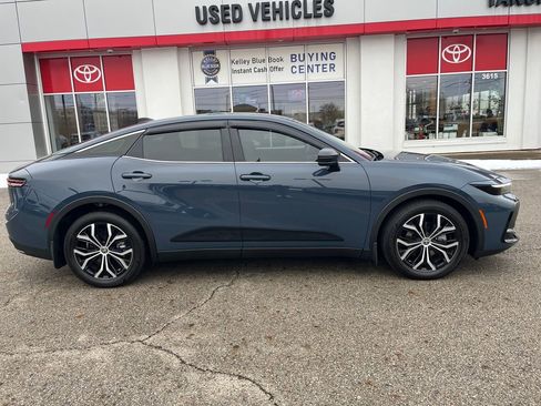 Certified 2026 Toyota Crown XLE image 6