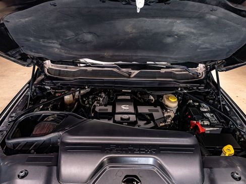 Used 2020 RAM 2500 Laramie image 30