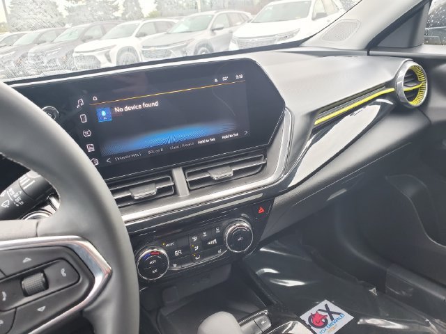 Certified 2024 Chevrolet Trax ACTIV w/ Sunroof Package FWD image 27