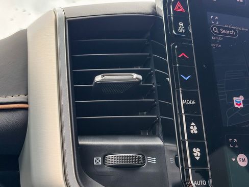 Used 2026 RAM 1500 Tungsten w/ Trailer Tow Group AWD/4WD image 31