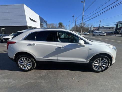 Used 2018 Cadillac XT5 Platinum image 9