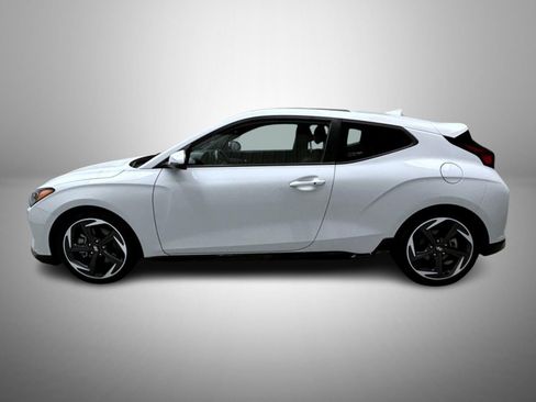 Used 2020 Hyundai Veloster Turbo image 8
