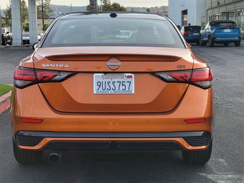 Used 2025 Nissan Sentra SR image 34