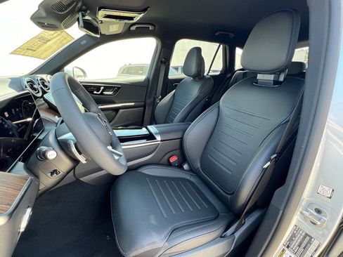 New 2025 Mercedes-Benz GLC 350e 4MATIC image 21