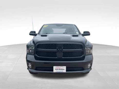 Used 2019 RAM 1500 Express w/ Wheel & Sound Group AWD/4WD image 2