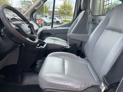 Used 2019 Ford Transit 250 138 image 13