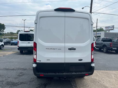 Certified 2023 Ford Transit 250 Medium Roof AWD w/ Interior Upgrade Package image 6