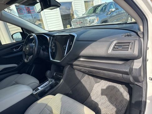 Used 2024 Subaru Ascent Premium w/ Convenience Package image 49