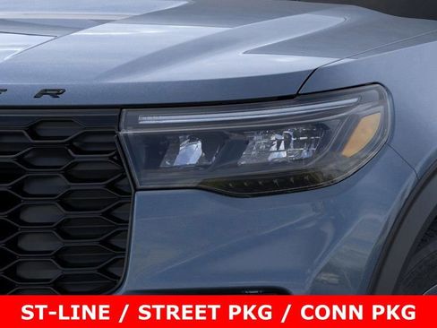 New 2026 Ford Explorer ST-Line w/ ST-Line Street Pack image 18