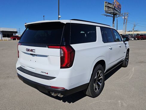 New 2026 GMC Yukon XL AT4 Ultimate image 5
