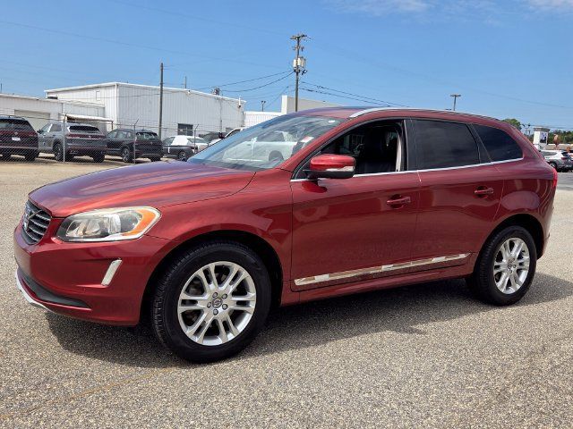 Used 2016 Volvo XC60 T5 Premier w/ Proximity Package FWD image 3