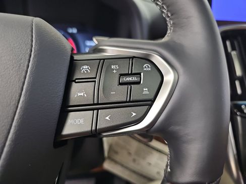 New 2026 Lexus LX 700h Luxury image 18