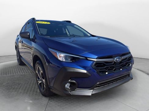 Used 2024 Subaru Crosstrek 2.0i Premium AWD/4WD image 3