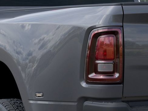 New 2026 RAM 3500 Tradesman AWD/4WD image 10